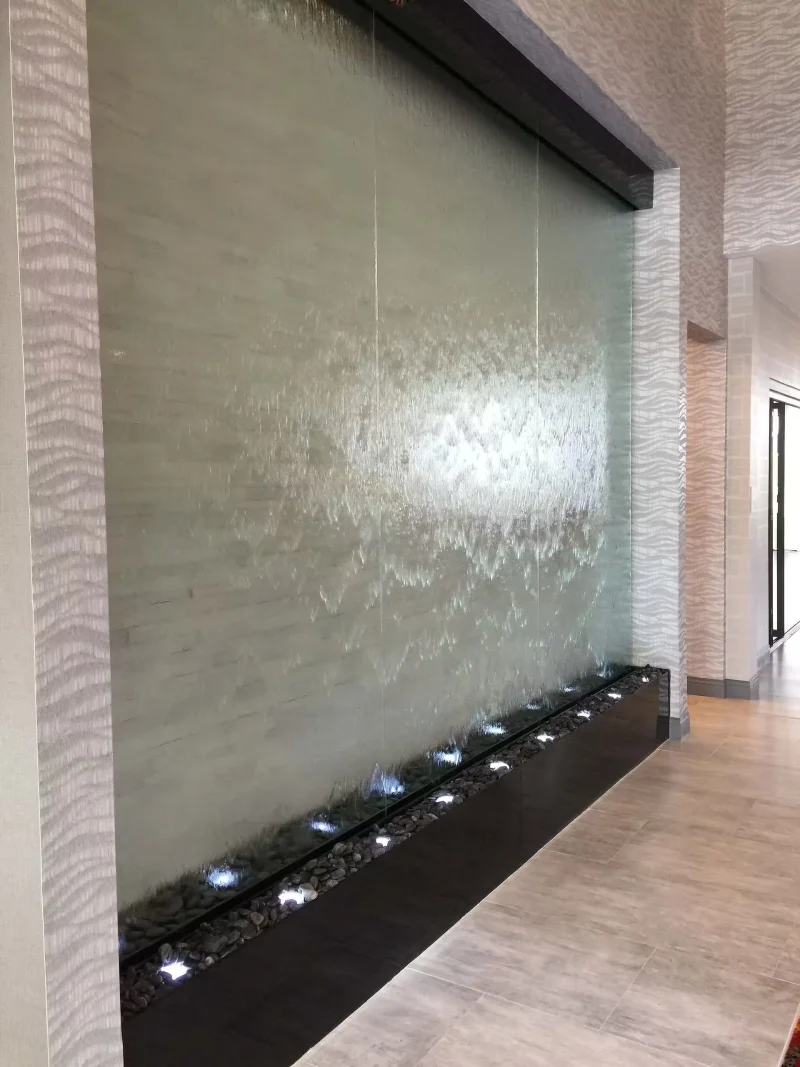 Glass Water Wall at Holiday Inn Houston Airport 3