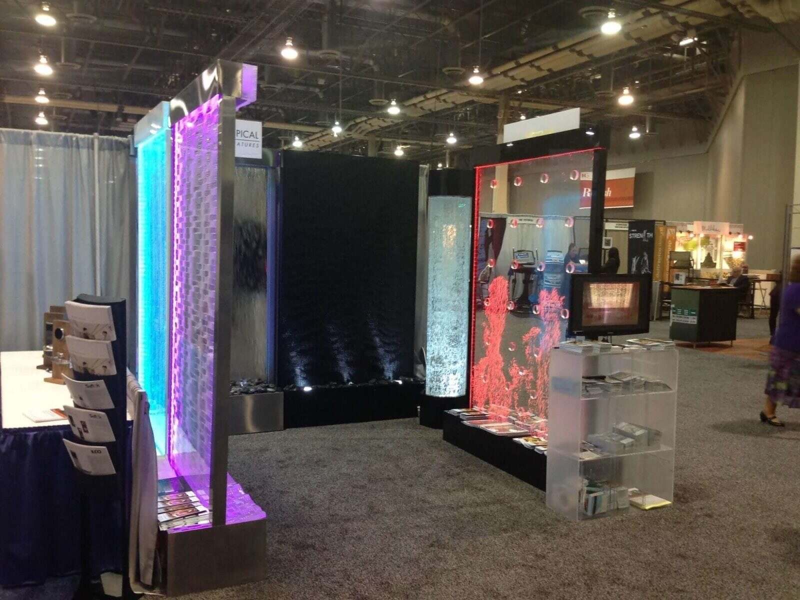 Midwest Tropical Tradeshow Booth