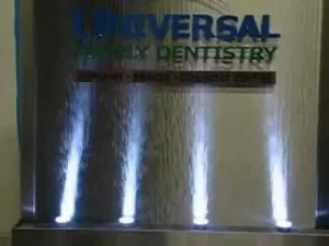 Video Midwest Tropical Water Feature – Dentist Office, stainless steel with logo water wall (2).avi